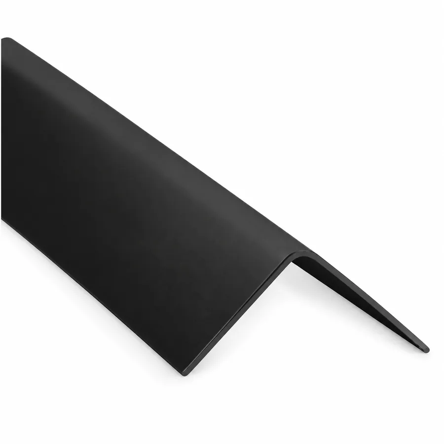 Esquina · Negro